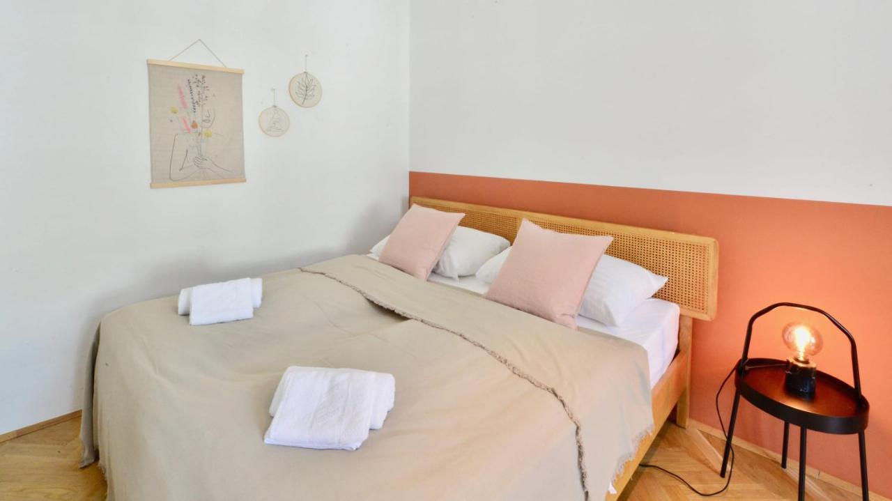 Beautiful Flat Next To Karlskirche Wien Exterior foto