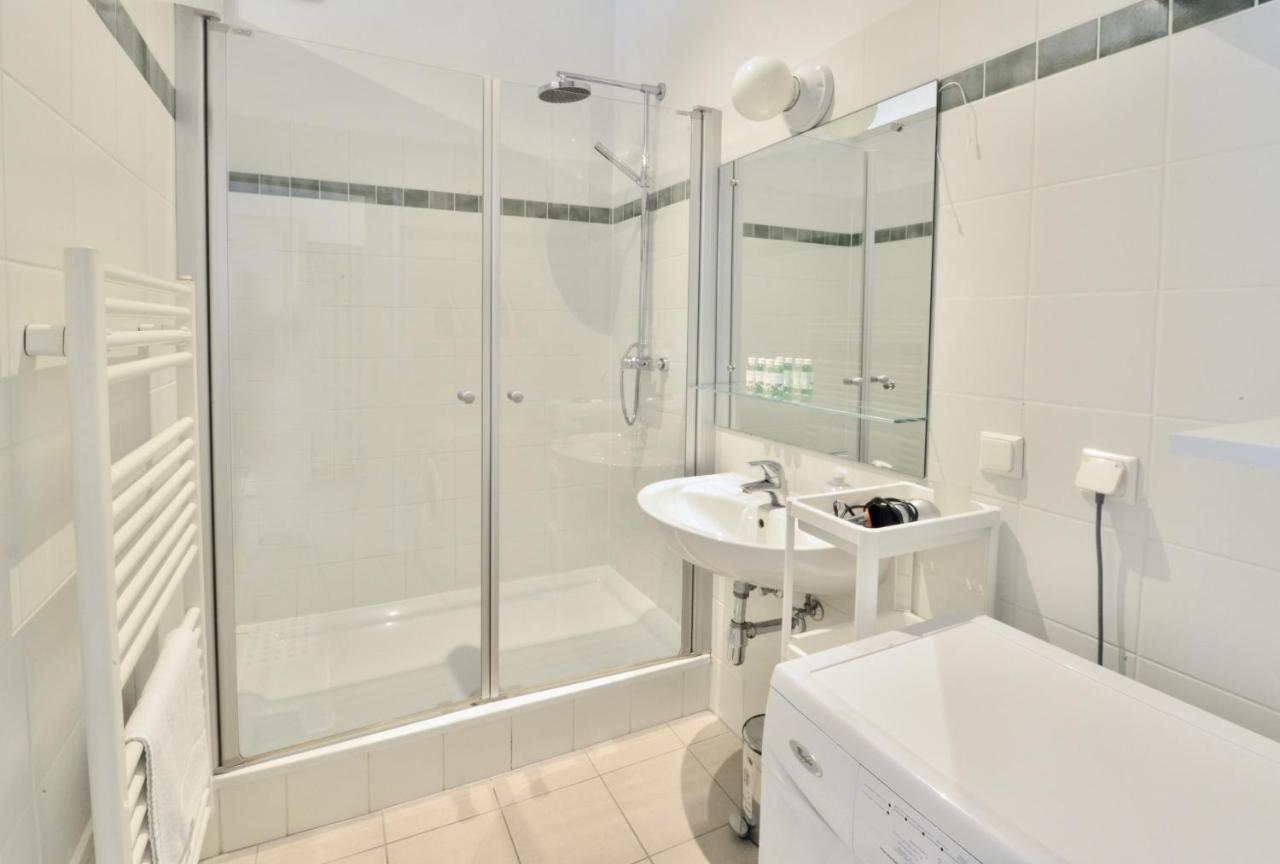 Beautiful Flat Next To Karlskirche Wien Exterior foto